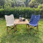 Bag The Joy Ahşap Katlanır Masa Sandalye Seti Kahverengi - Bej Kılıf 70X70X55 Kahverengi Masa - Görsel 10