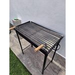 İklim Ayaklı Demir Mangal 40X70 Yerden Yüksekliği 75 cm Seyyar Portatif Oluklu Izgara