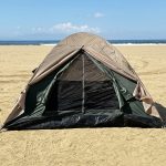 Monicamp 4 Kişilik Kamp Çadırı 3 Mevsim Çift Katmanlı Çift Renk Kumaş 240CM x 240CM x 140CM